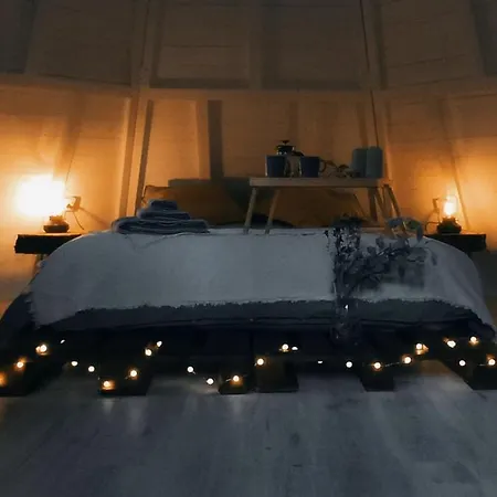 Campo de lujo Glamping The Teepee
