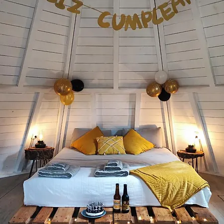 Glamping The Teepee * Mombeltrán