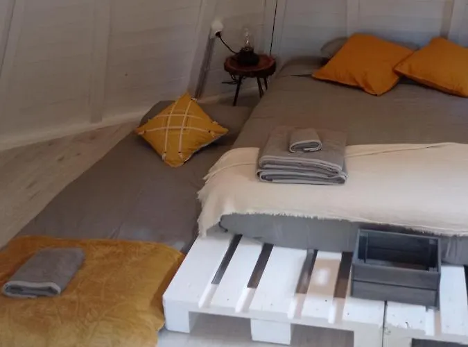 豪华帐篷 Glamping The Teepee Mombeltrán